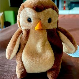 Hoot the Owl Beanie Baby - with error on swing tag